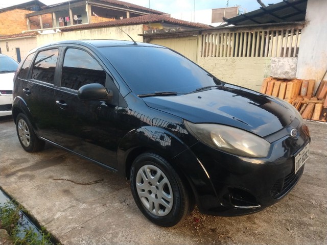 P VENDER LOGO FIESTA 13/13