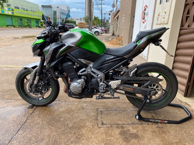 KAWASAKI Z900