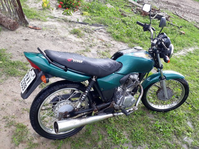 TITAN 125 2001