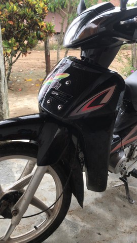 VENDO OU TROCO EM 160