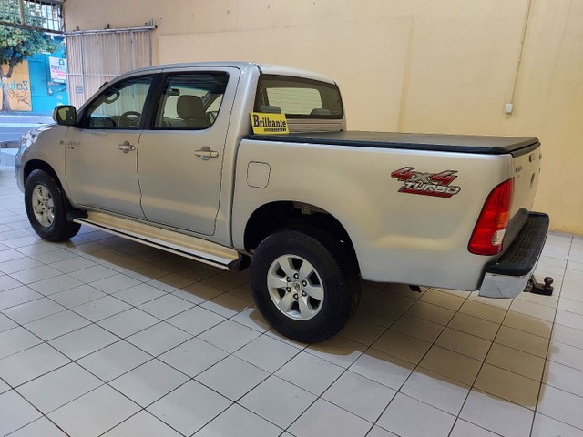 HILUX 2.5 DIESIL 4X4 COMPLETO 2010 .