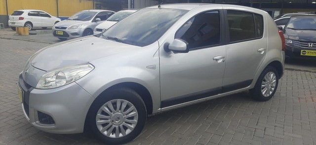 RENAULT SANDERO 1.6 16V PRIVILEGE
