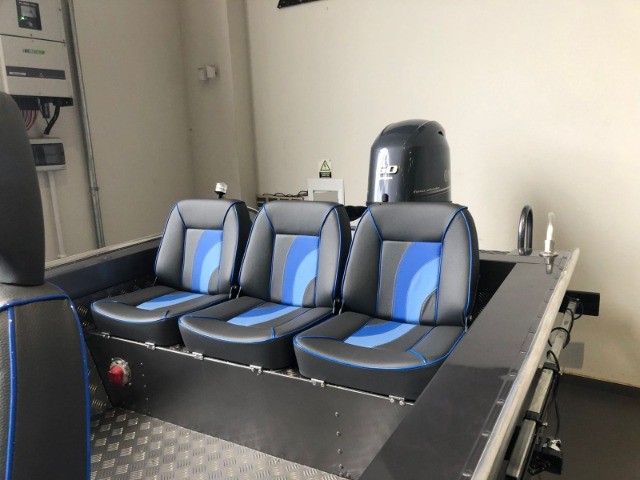 Lancha Fluvimar Apache 17 Especial + Motor De Popa Mercury 60 + carreta + acessórios - Foto 5