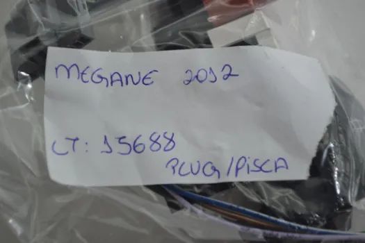 Plug Botão Pisca Alerta Renault Megane 2012 Original - Foto 5