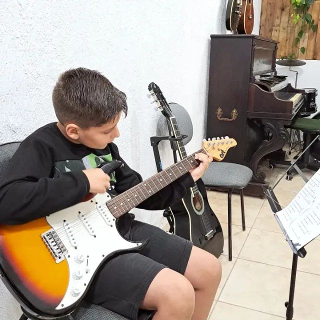 Aulas de violão - teclado - guitarra - Canto - Cavaco - Ukulele - Algarve (Alvorada) - Foto 4