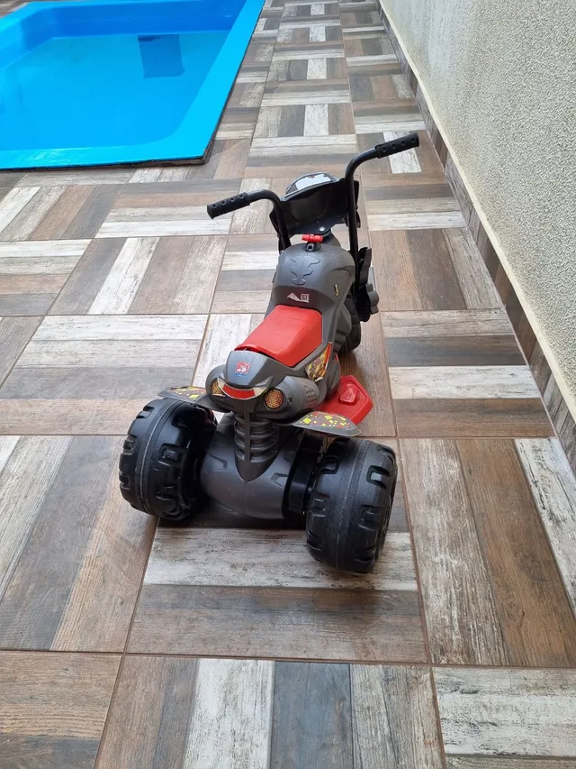 Moto Elétrica Infantil Super Moto GT Turbo Bandeirante