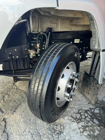 Mb atron 2324 ano 2016 truck - Carro extra - Foto 19