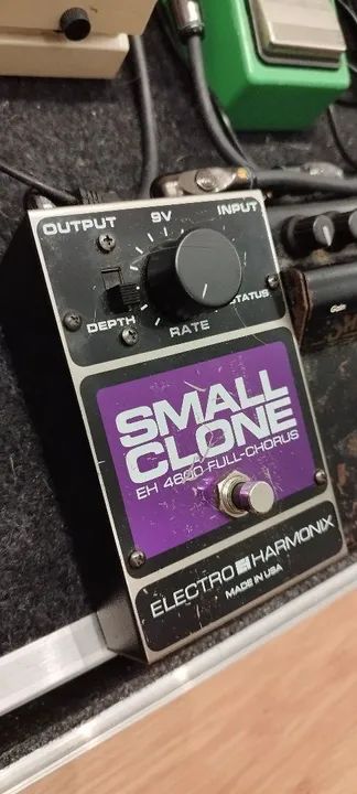 ELECTRO HARMONIX SMALL CLONE EH 4600