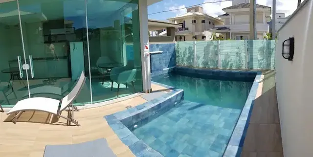Vendo Excelente Apto 2 dorm Finamente Decorado Na Praia de Palmas - Ótimo Investimento