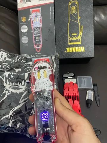 Máquina W Mark com capa e pentes