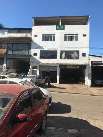 Prédio Comercial e Residencial na QOF Candangolândia - Apartamentos e Lojas Versáteis, Cob