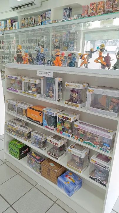 Coleção de Funko Pop e Figures novos e originais 