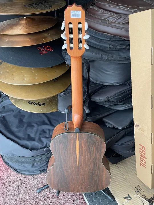 Violão clássico Rozini Studio de nylon acústico - Foto 3