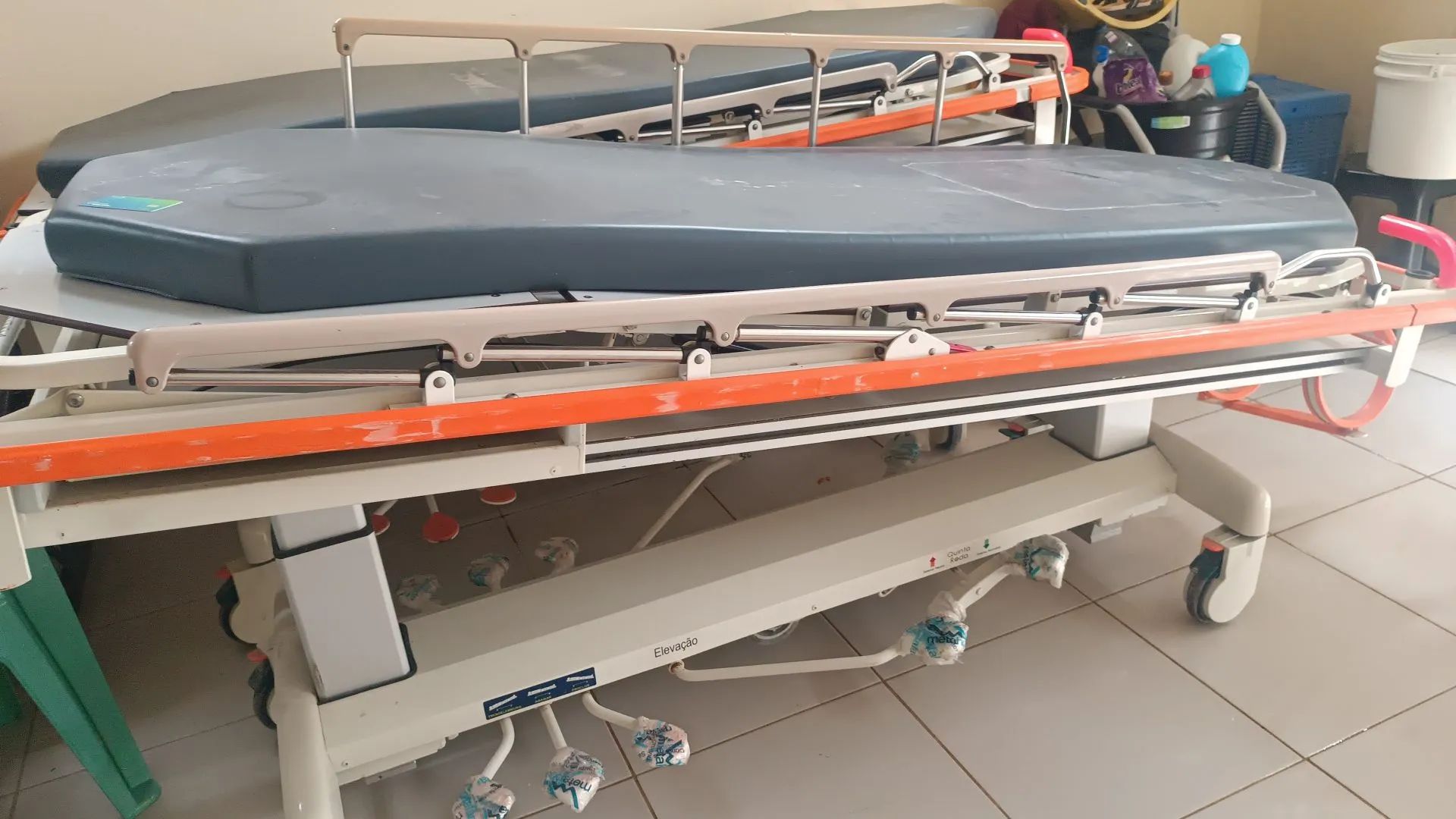 2 Cama hospitalar  - Foto 2