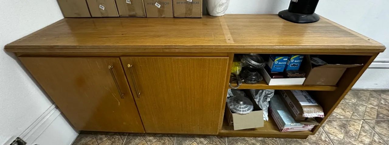 Lindo Armário De Escritório Madeira Resistente Oportunidade (Usado)