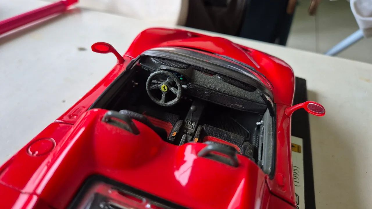 Miniatura Ferrari F50 Shell collezione  - Foto 3