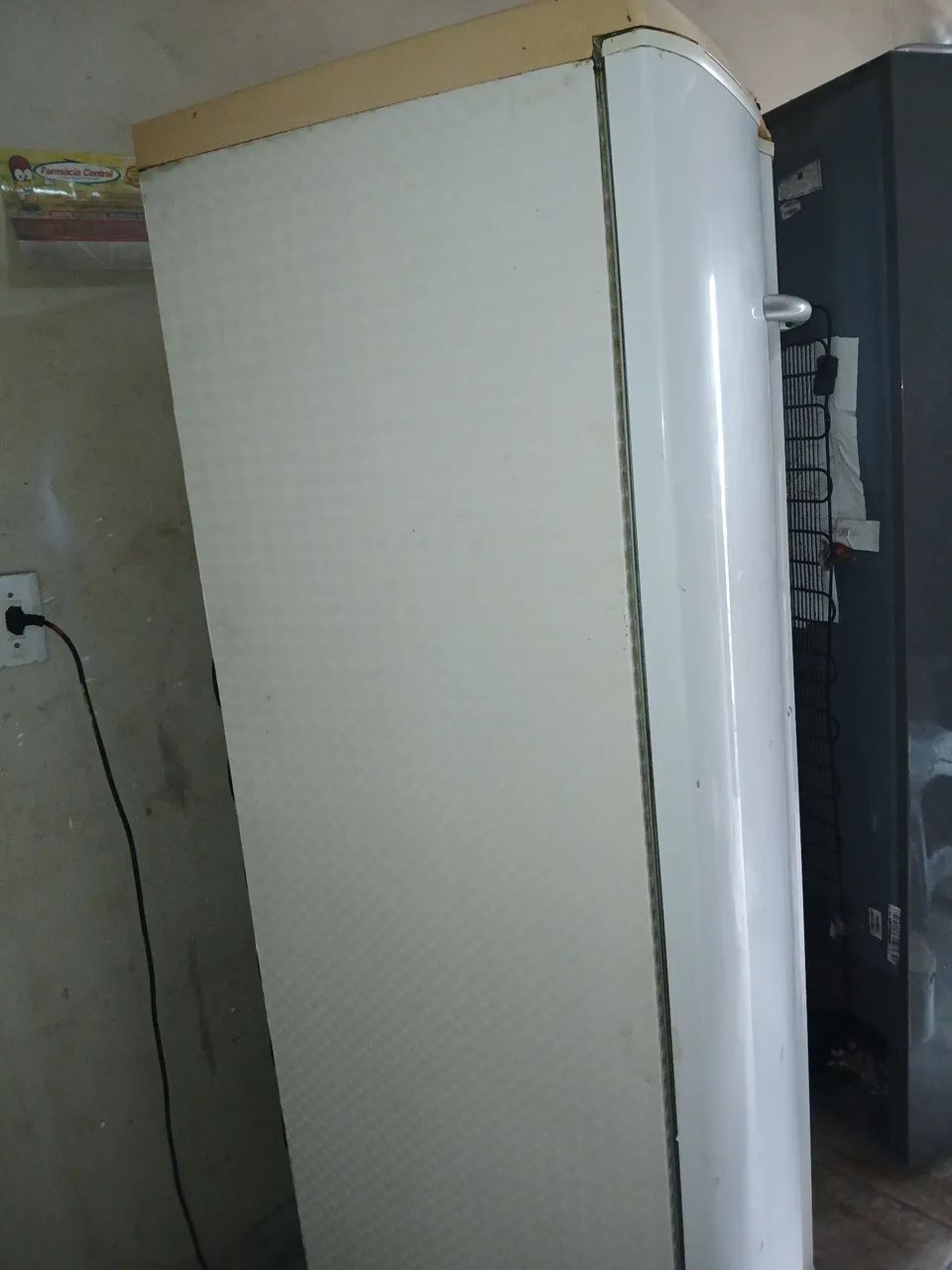 Freezer vertical eletrolux Frost Free  - Foto 3