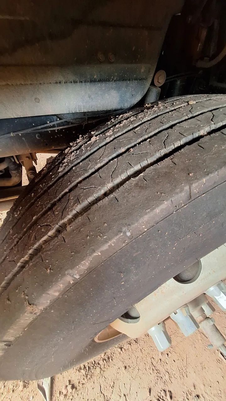 Caminhão truck Bau - Foto 4