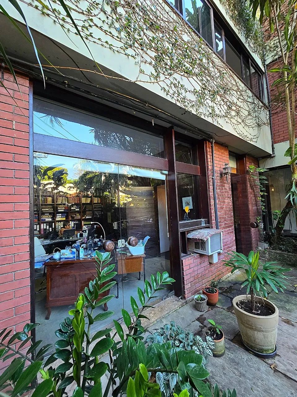 Casa para venda ou aluguel no Cosme Velho em rua com guarita e com 519 m2! - Foto 5