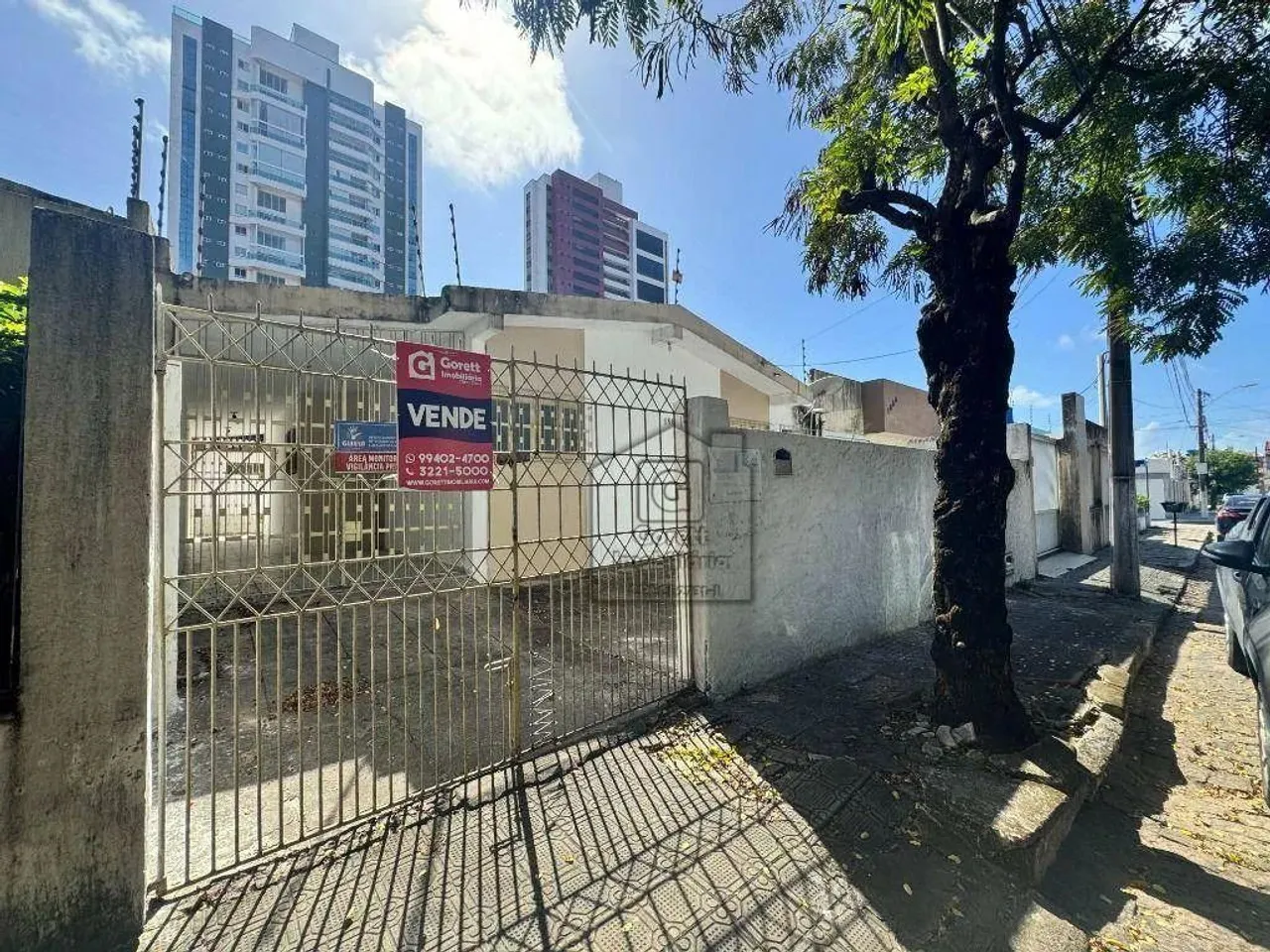 Casa à Venda em Lagoa Nova Ampla, Segura e Bem Localizada - 3 Quartos - 97 m² - Natal/RN