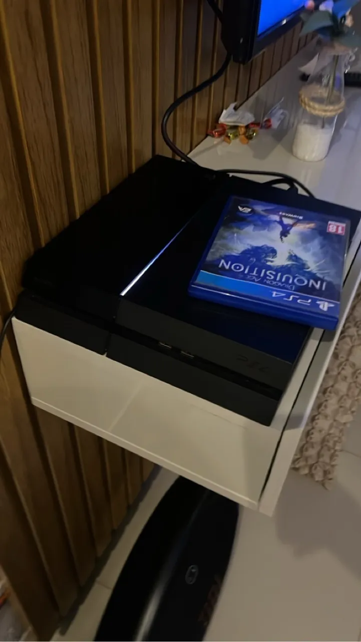 Playstation 4 fat