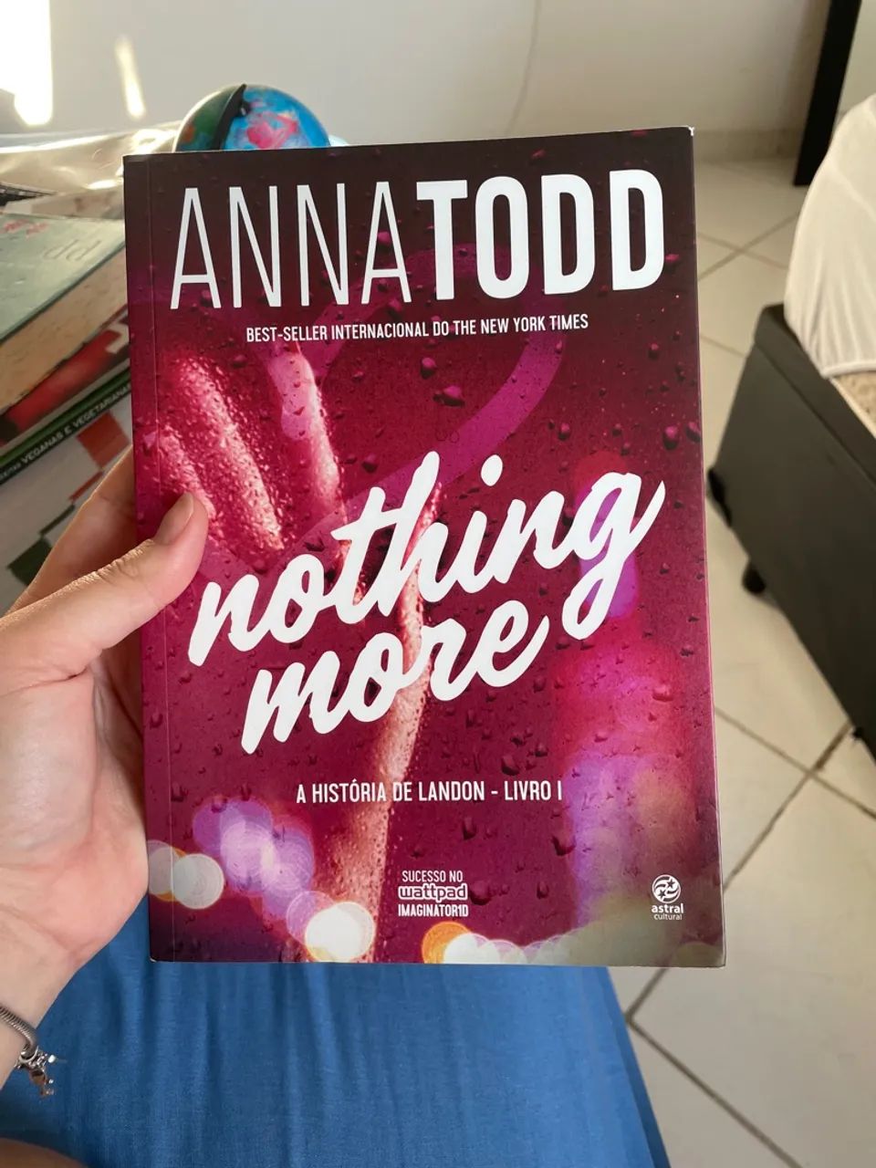 Livros Nothing More e Nothing Less - Anna Todd - Foto 2