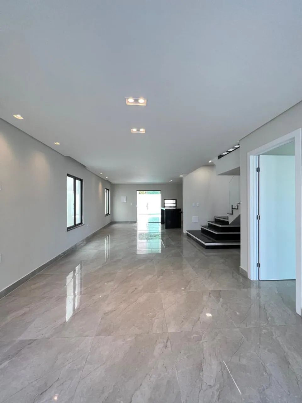 Casa com três suítes  - Residencial Ebenezer - 207m² - Foto 2