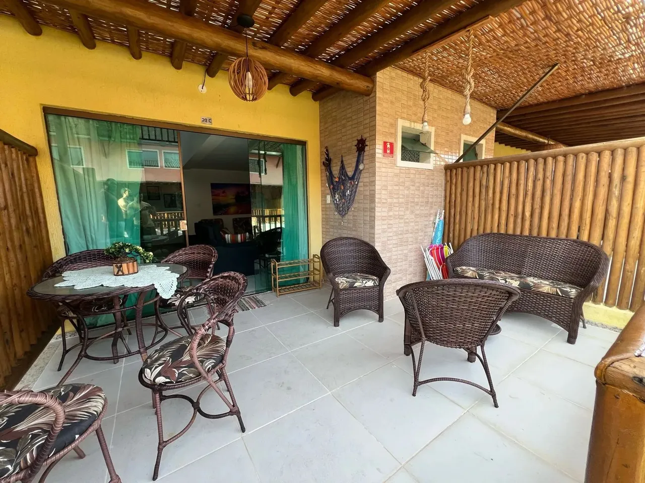 Village no Condomínio Itacimirim Summer Ville, 116m², 4 suítes, duplex, porteira fechada