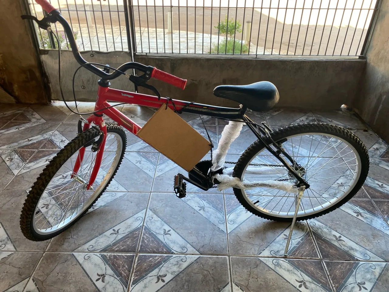 Bicicleta Aro 26 Vermelha e Preta