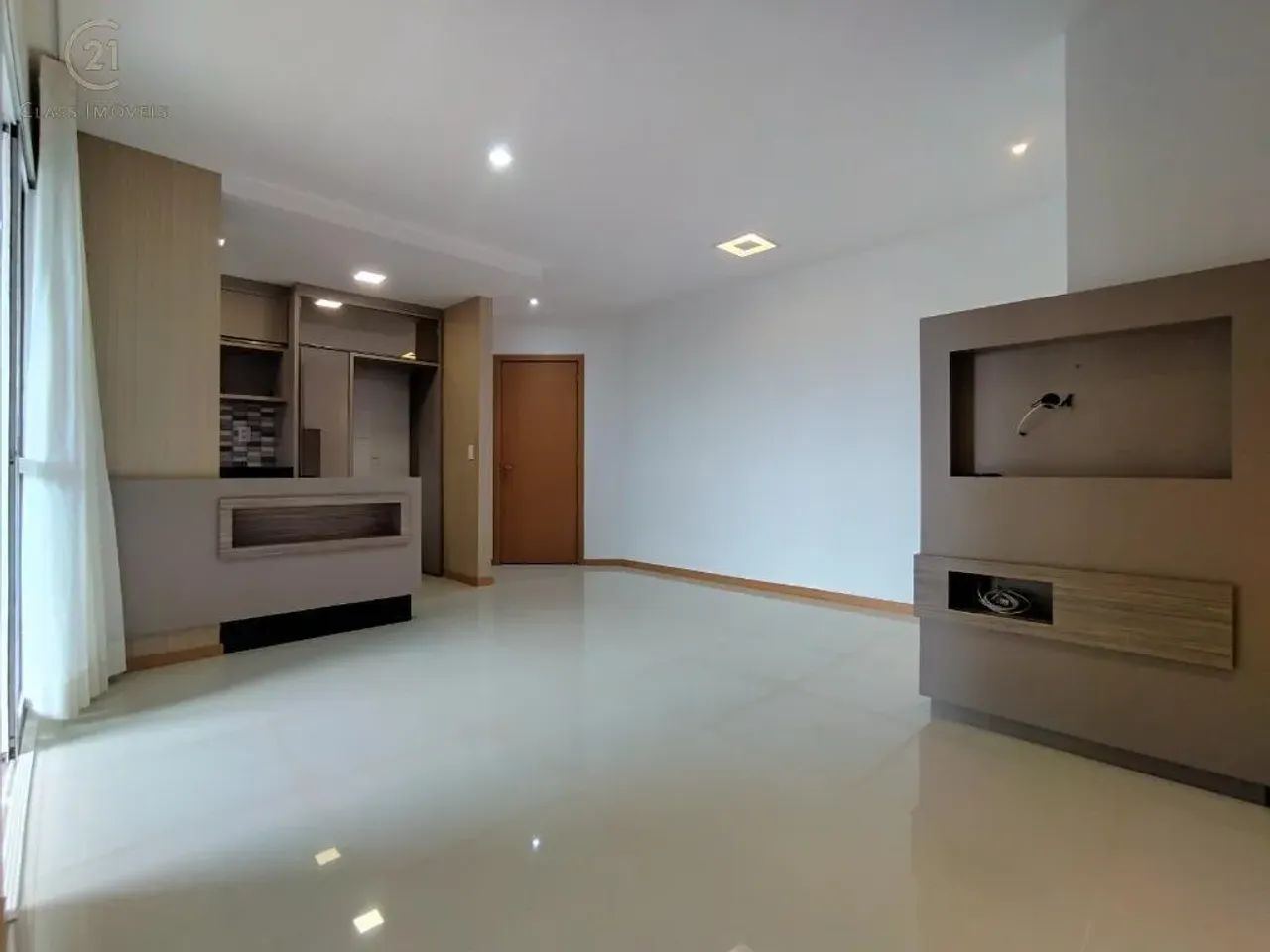 Apartamento à venda em Londrina, Gleba Palhano, com 2 quartos, com 82 m² - Foto 2