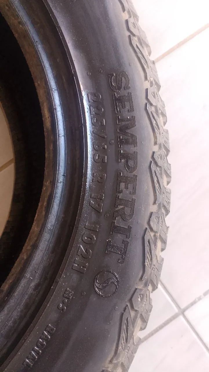 Um pneu tr4 meia vida  - Foto 3