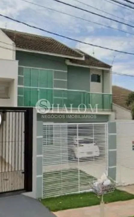 Sobrado à venda em Maringá, Jardim Monte Rei, com 3 quartos, com 165 m²