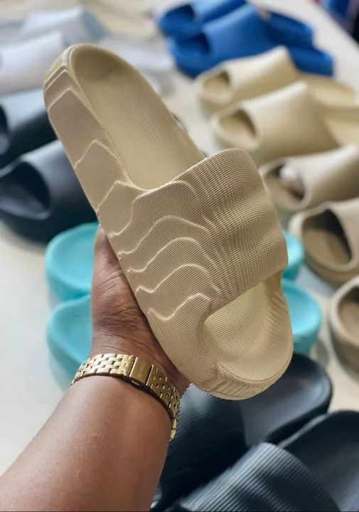 Sandália Slide nuvem unissex 