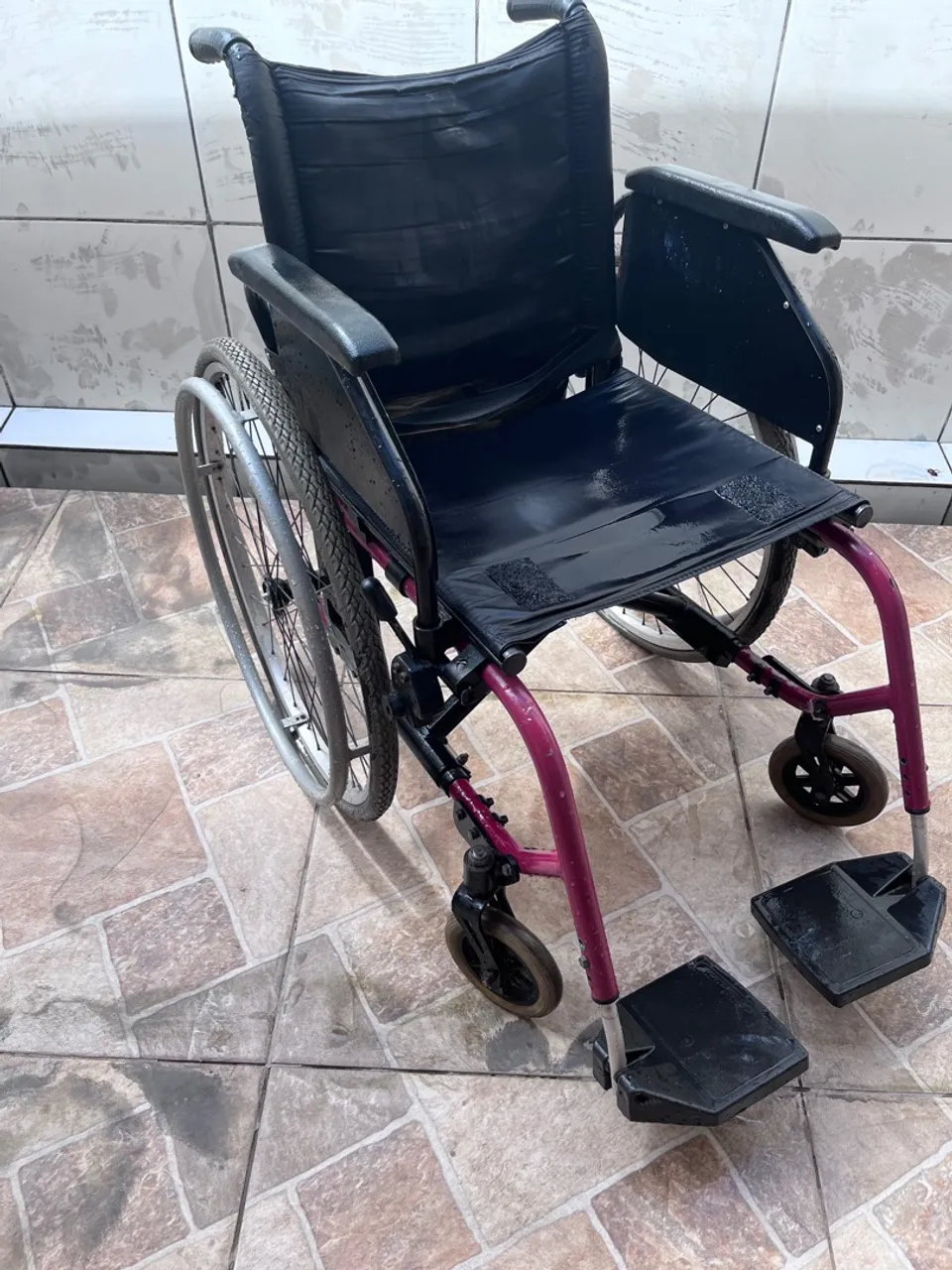 Cadeira de Rodas - Conforto e Mobilidade