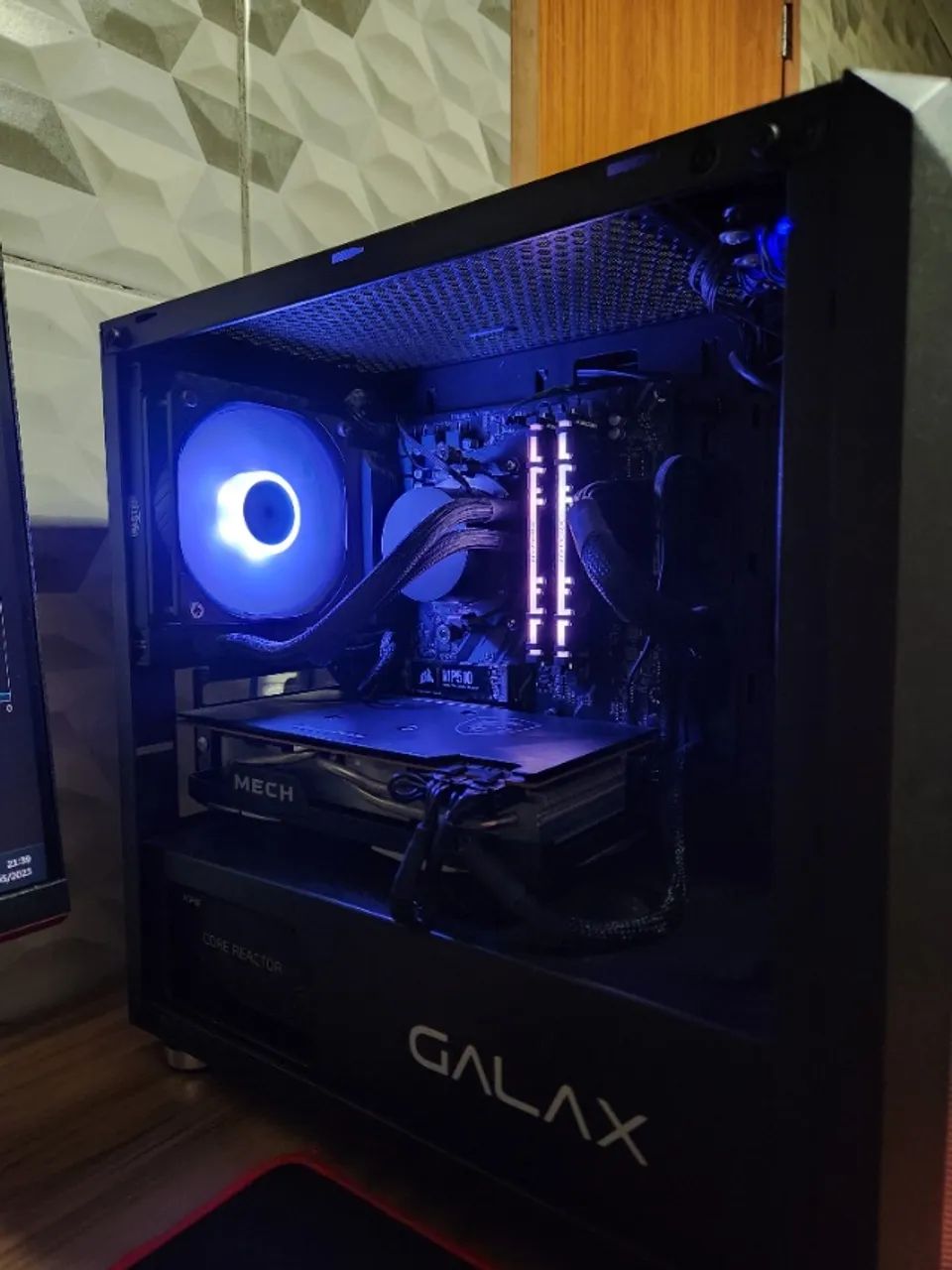 Computador Gamer com RX 6750XT e Ryzen 5 5600X - Excelente Estado - Foto 2