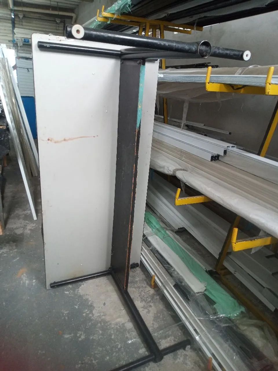 Mesa de escritório usada  - Foto 4