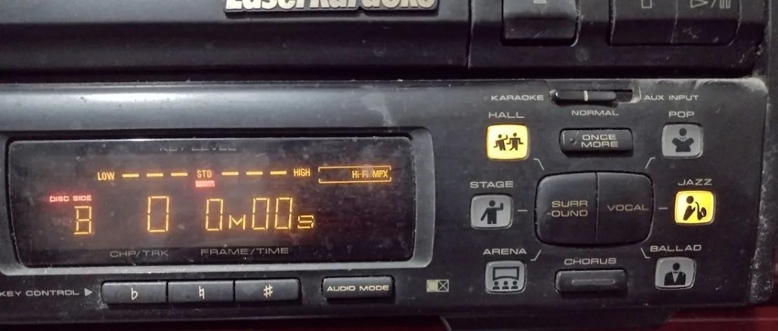 Pioneer CLD-V820 CD CDV LaserDisc Player & Karaoke System - Foto 4