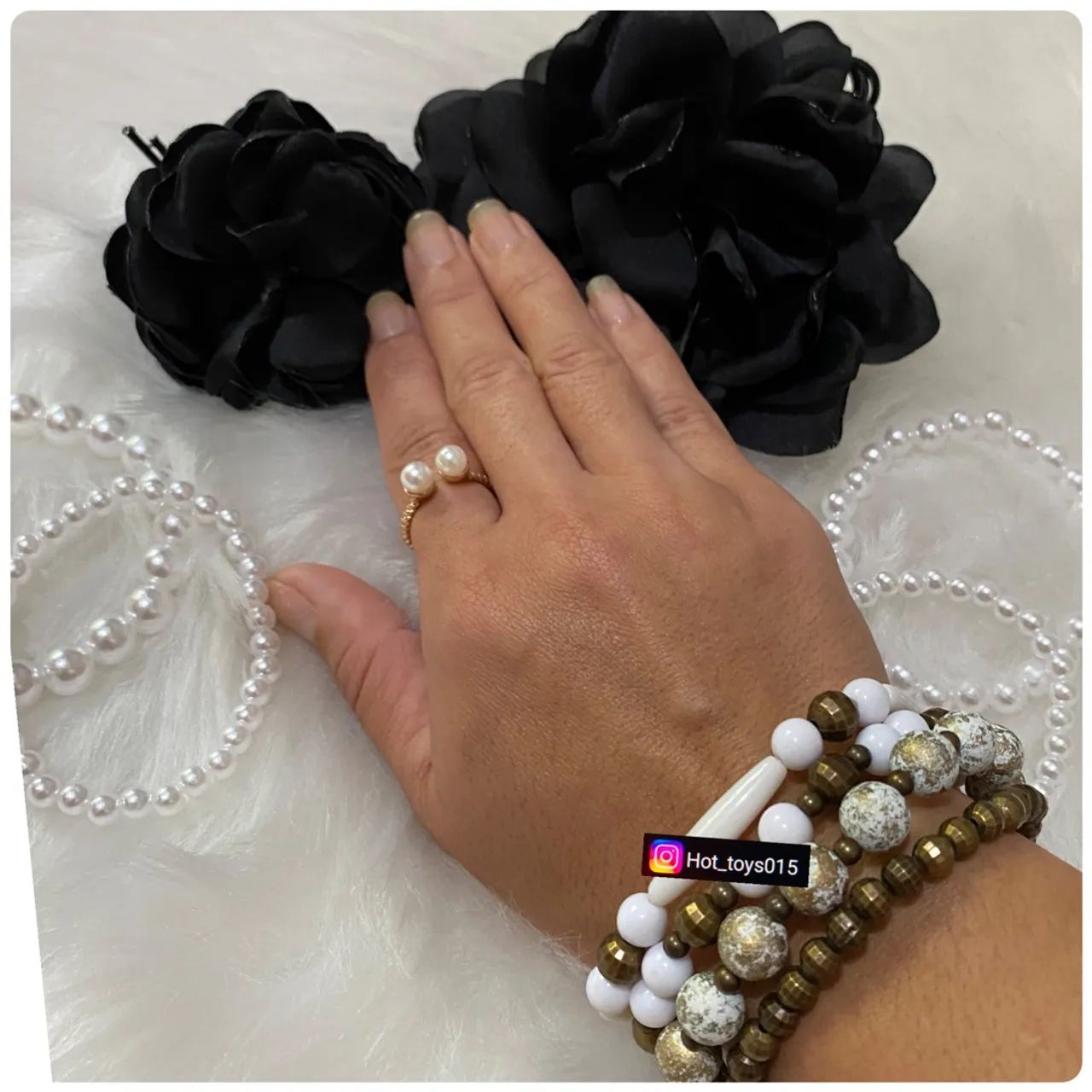 Conjunto de pulseiras com detalhes dou rados - Foto 3