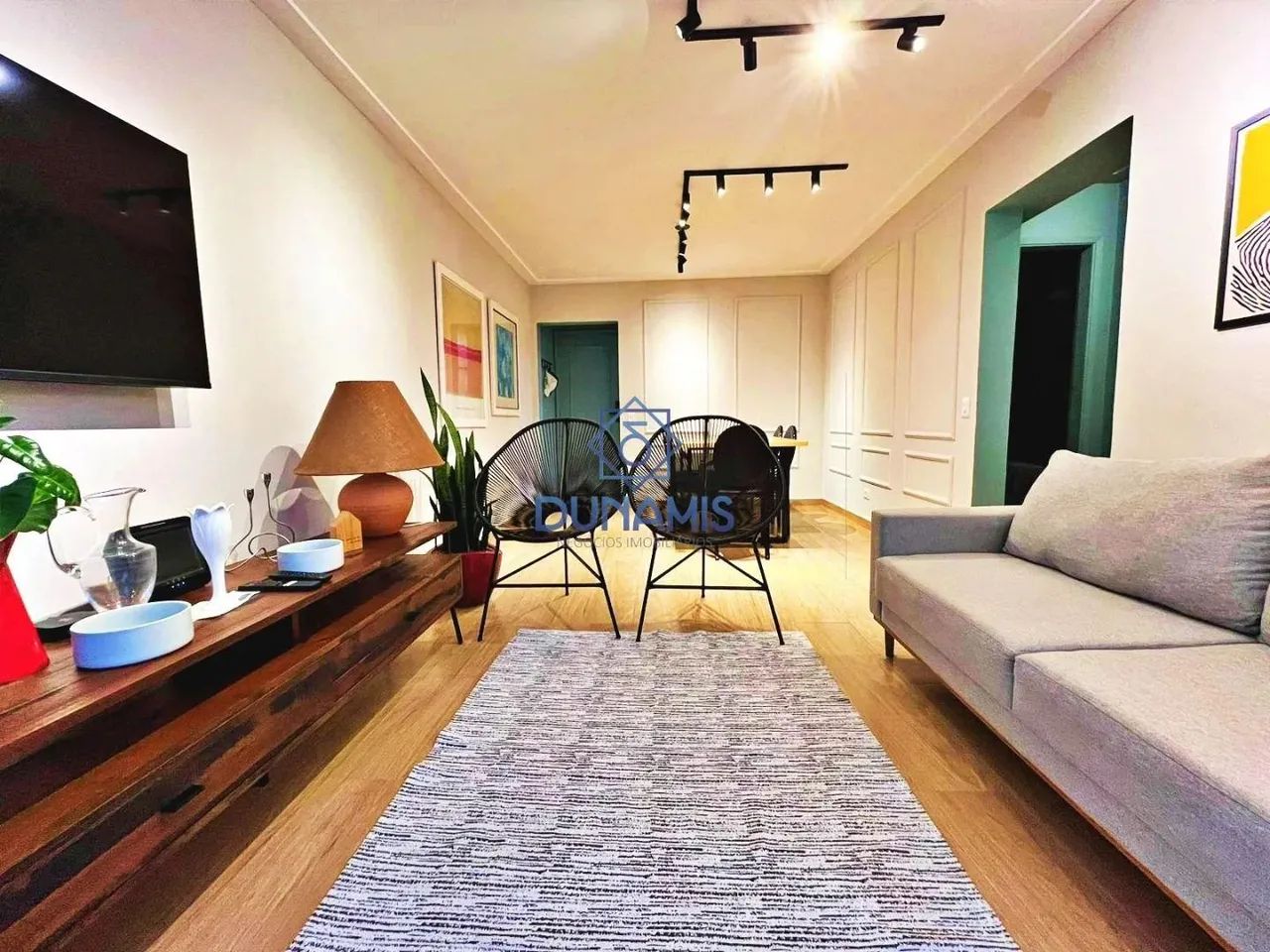 Apartamento REFORMADO à venda na Pitangueiras - Sacada e Vista mar - Foto 8