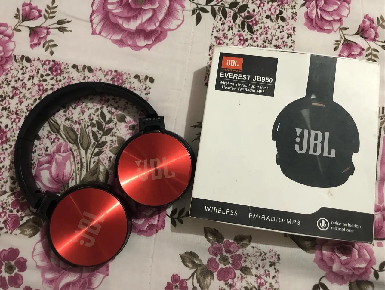 Fone de ouvido JBL Everest JB905