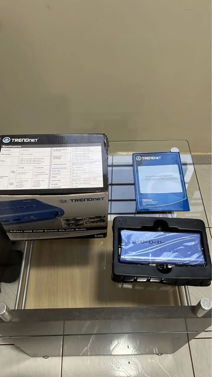 Switch KVM 4 Portas TRENDnet com Áudio