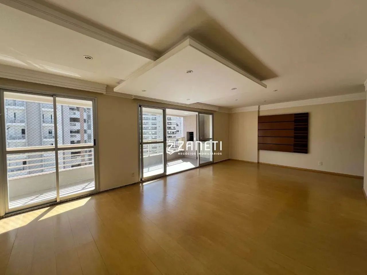 Apartamento com 3 dormitórios para alugar, 122 m² por R$ 5.200/mês - Santa Rosa - Londrina