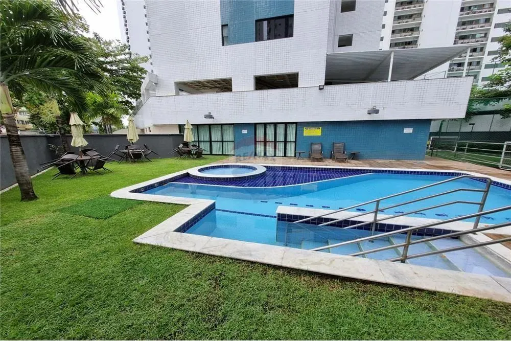 Apartamento no bairro Rosarinho/Encruzilhada com 4 Quartos