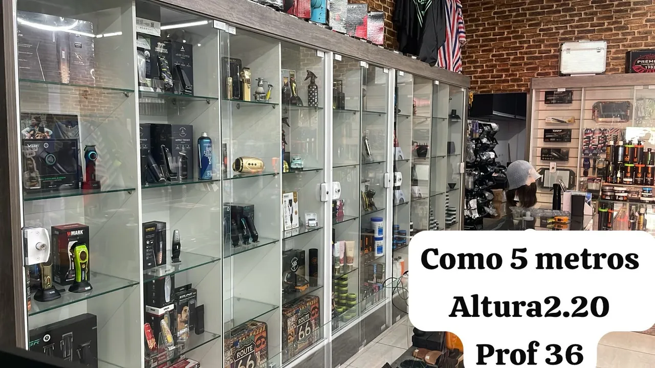 Estrutura em balcão para loja completa - material de alta qualidade