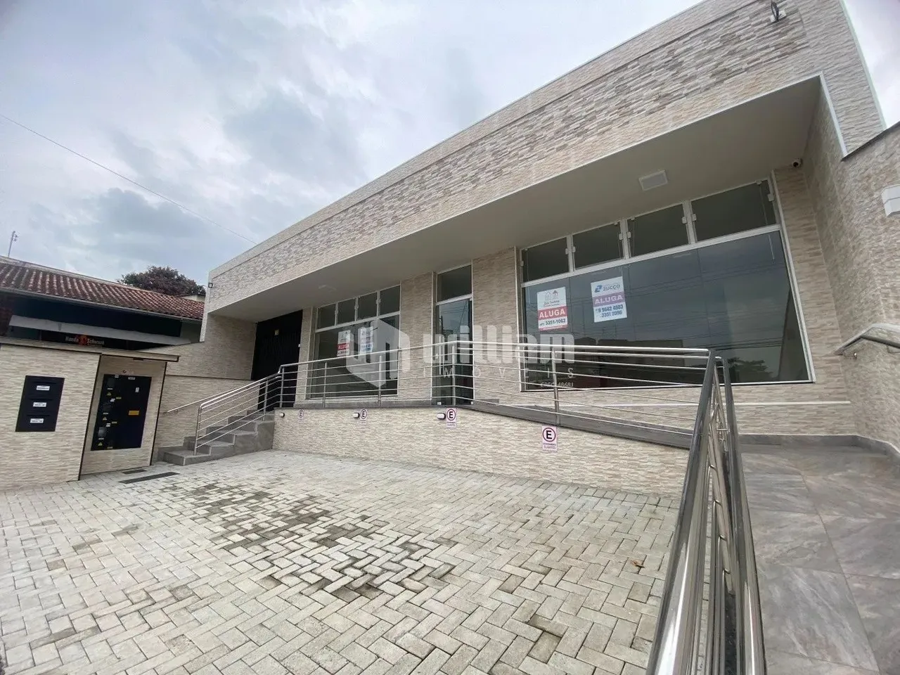 SALA COMERCIAL PARA LOCAÇÃO - CENTRO