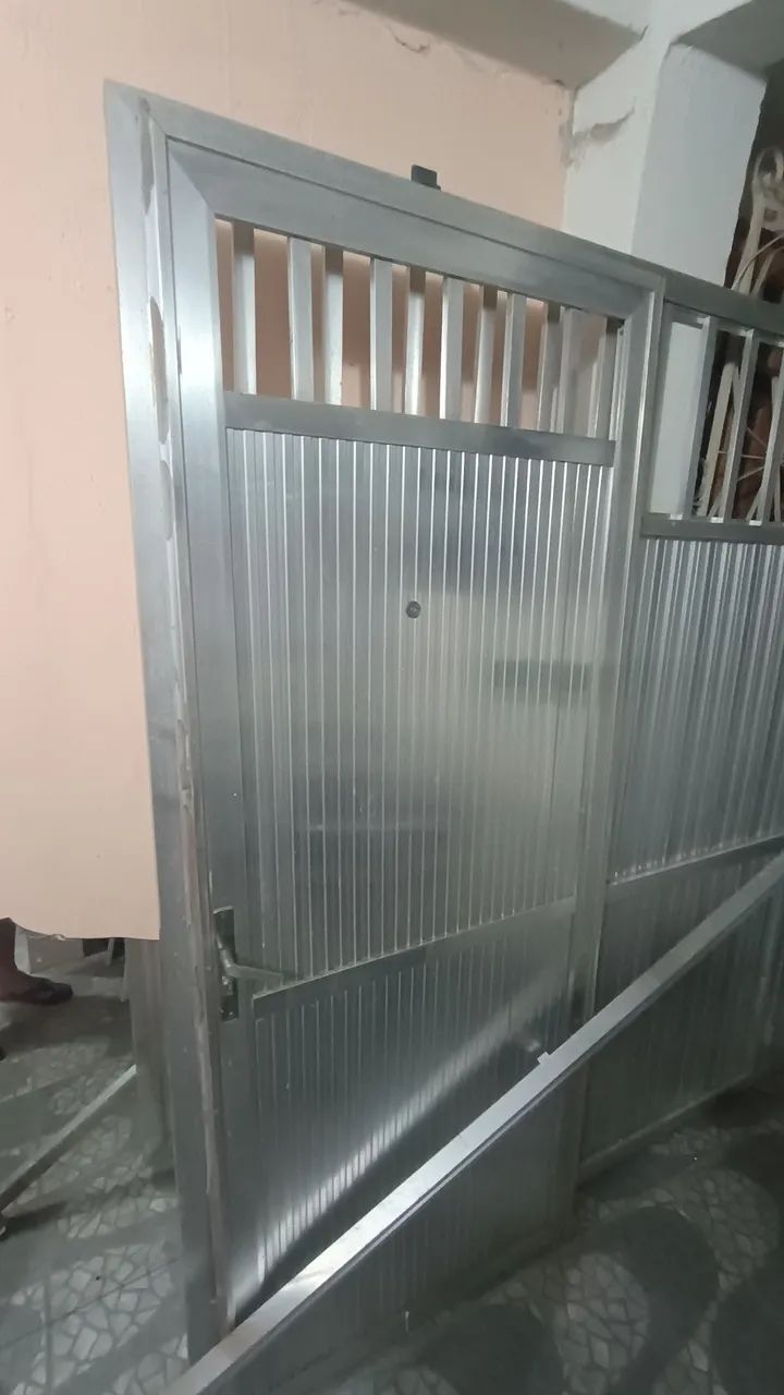 Portão de Alumínio - Usados - Foto 3