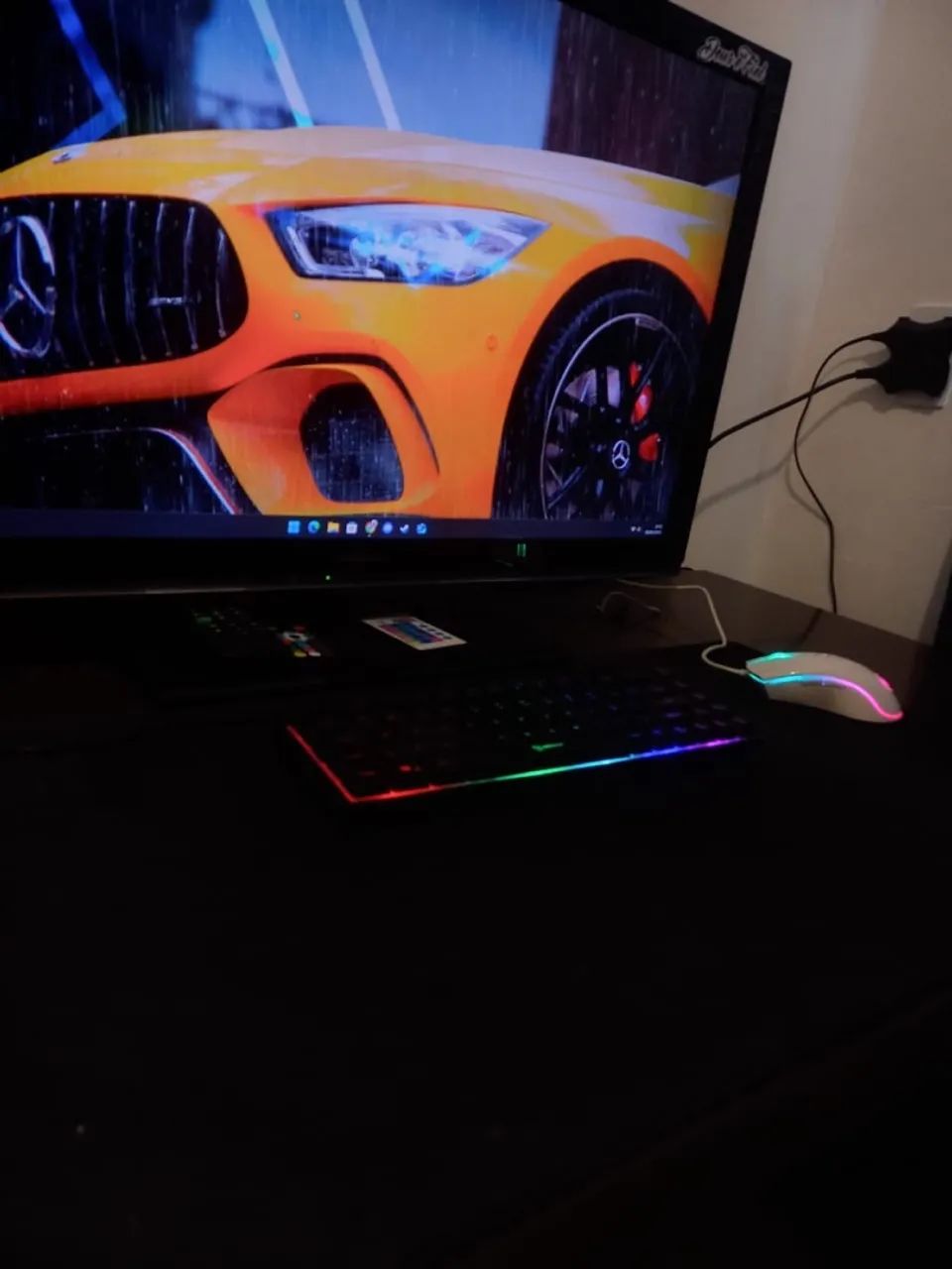 Vendo Pc ou troco por Vídeo Game 