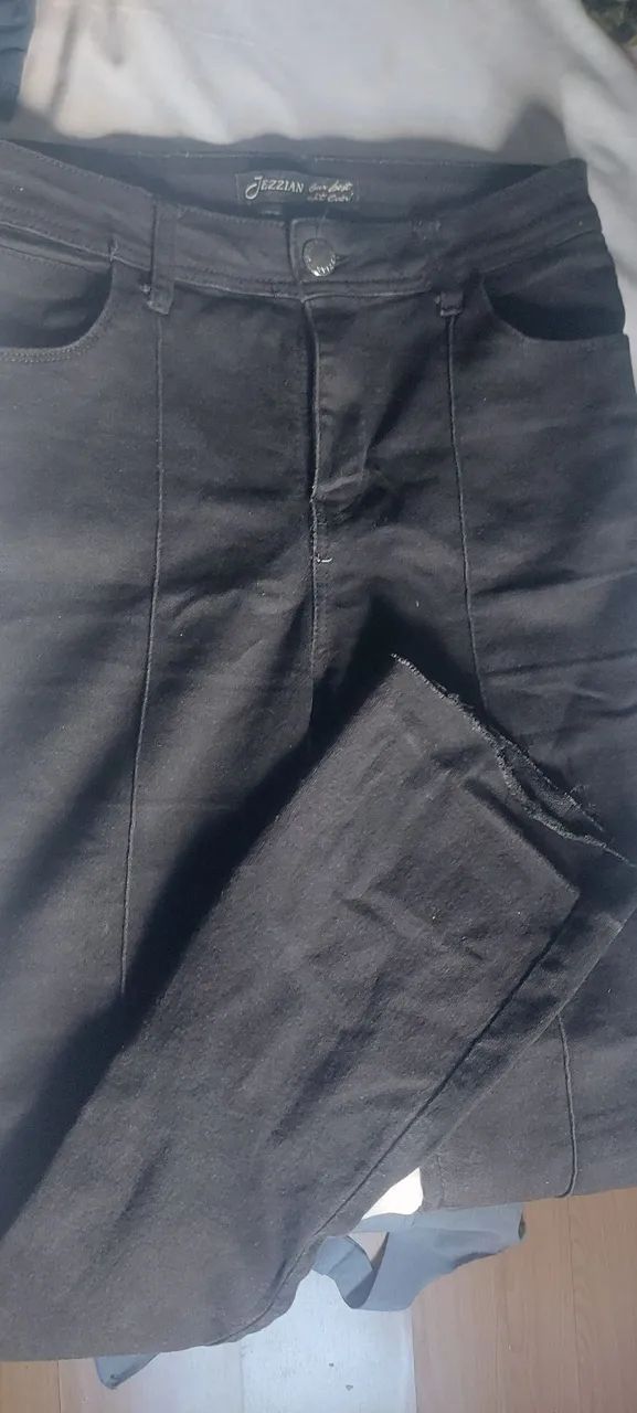 Short e calça jeans Regata 15,00 cada - Foto 3