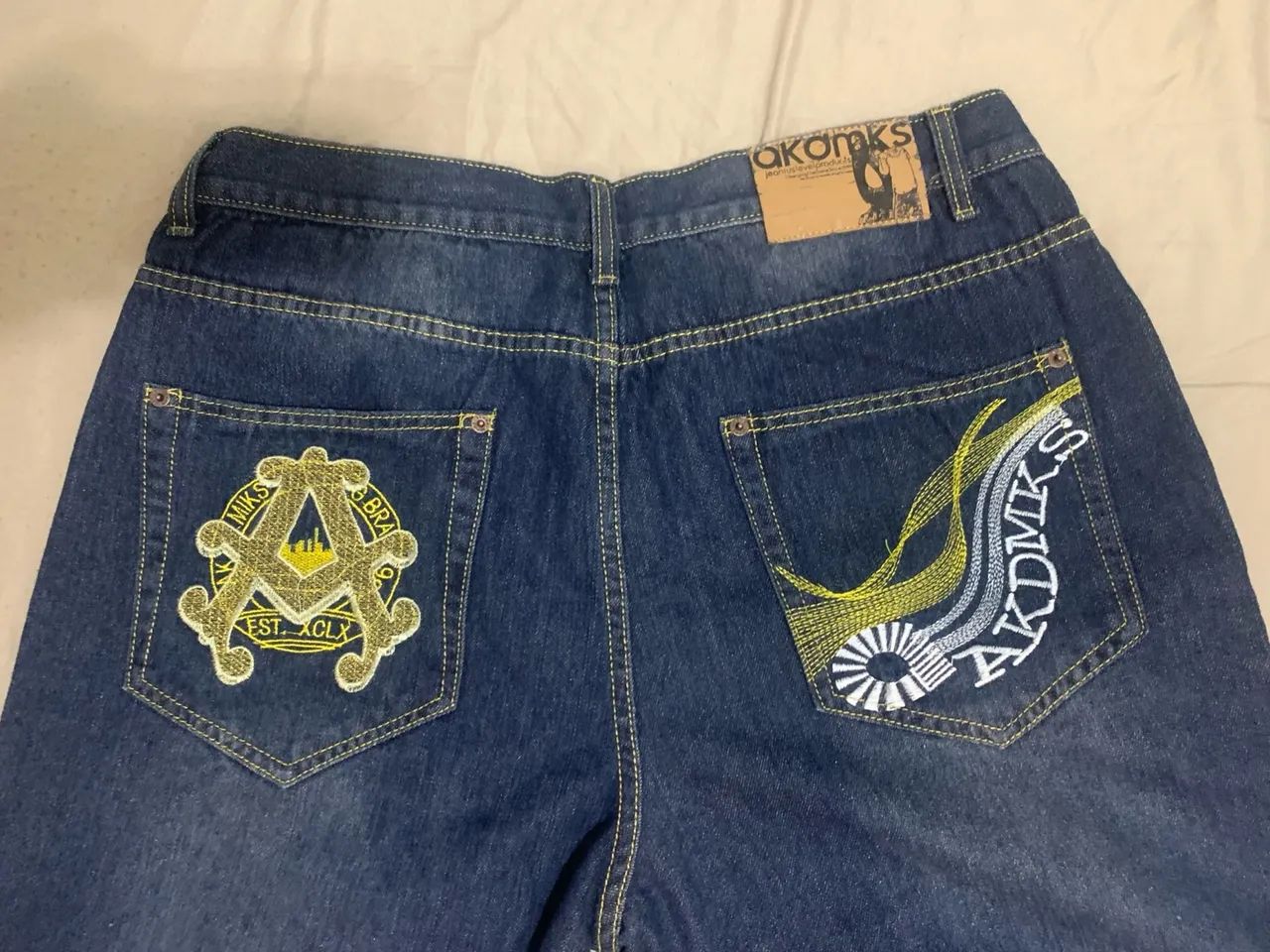 Calça Jeans Akademiks importada - Foto 3