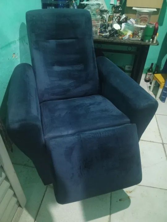 Vende-se uma poltrona de veludo - Foto 4